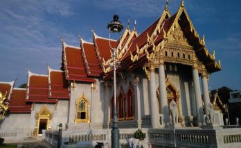 Мраморный храм (Ват Бенчамабопхит) в Бангкоке