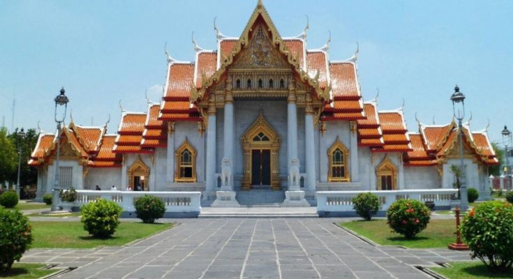 Ват Махатхат (Wat Mahathat) в Бангкоке