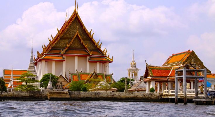 Ват Раканг (Wat Rakhang) — Бангкок
