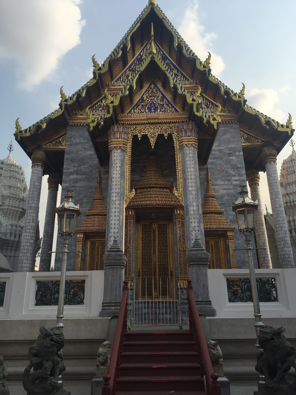 Ват Ратчапрадит (Wat Ratchapradit) — Бангкок